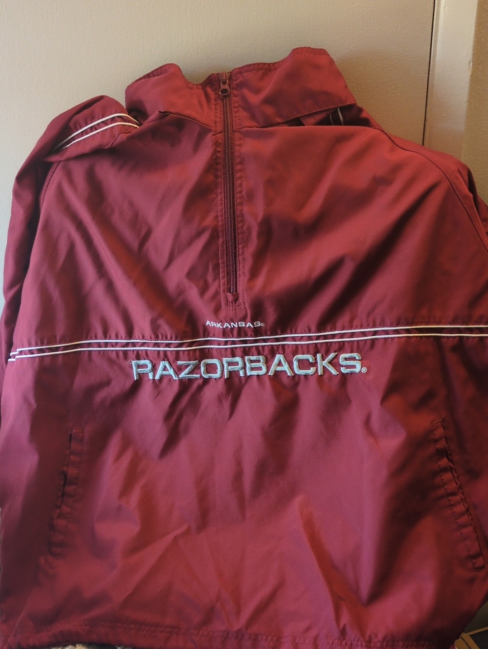 XXL Arkansas Razorbacks Pullover Windbreaker with Contrast Piping